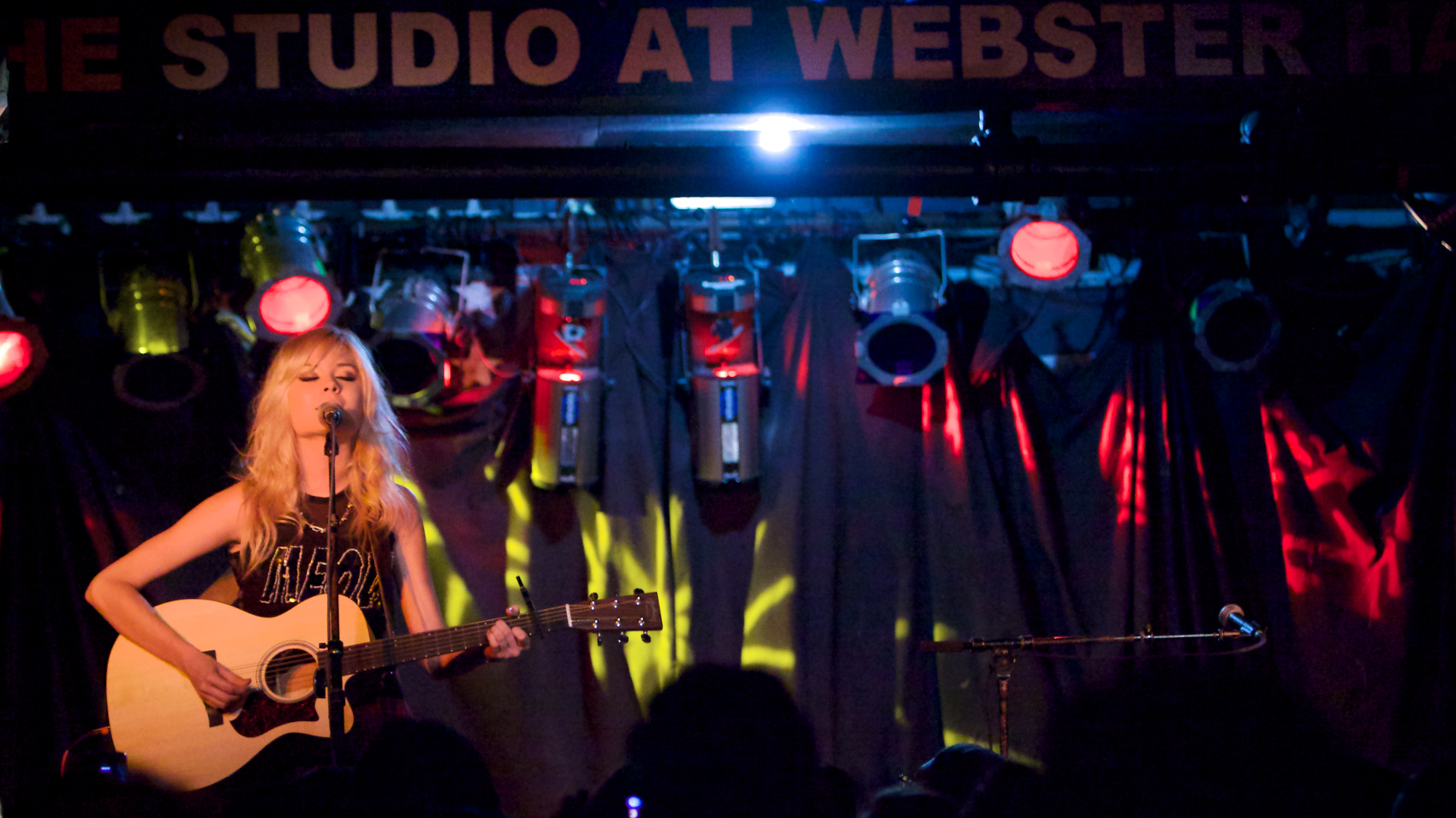 First ever USA headline show SOLD OUT
Webster Hall
New York, NY
November 18, 2013

DerekBrad.com